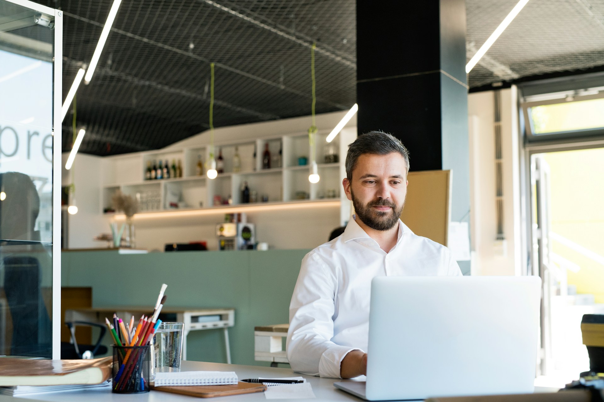 When to Seek Professional SEO Help_ Signs Your Website Needs Expert Consulting