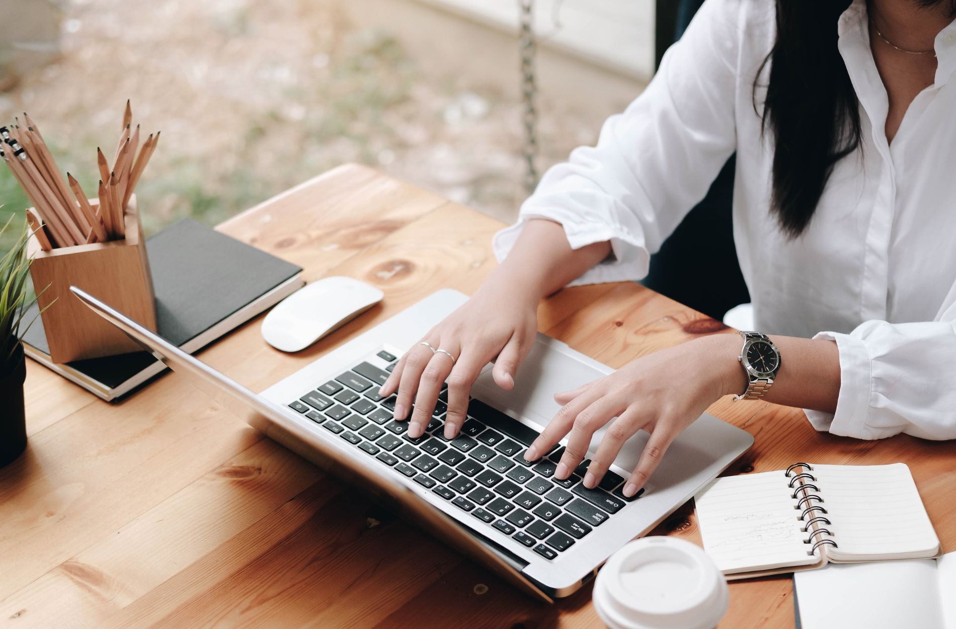 Things Online Digital Marketing Usually Misses Without People